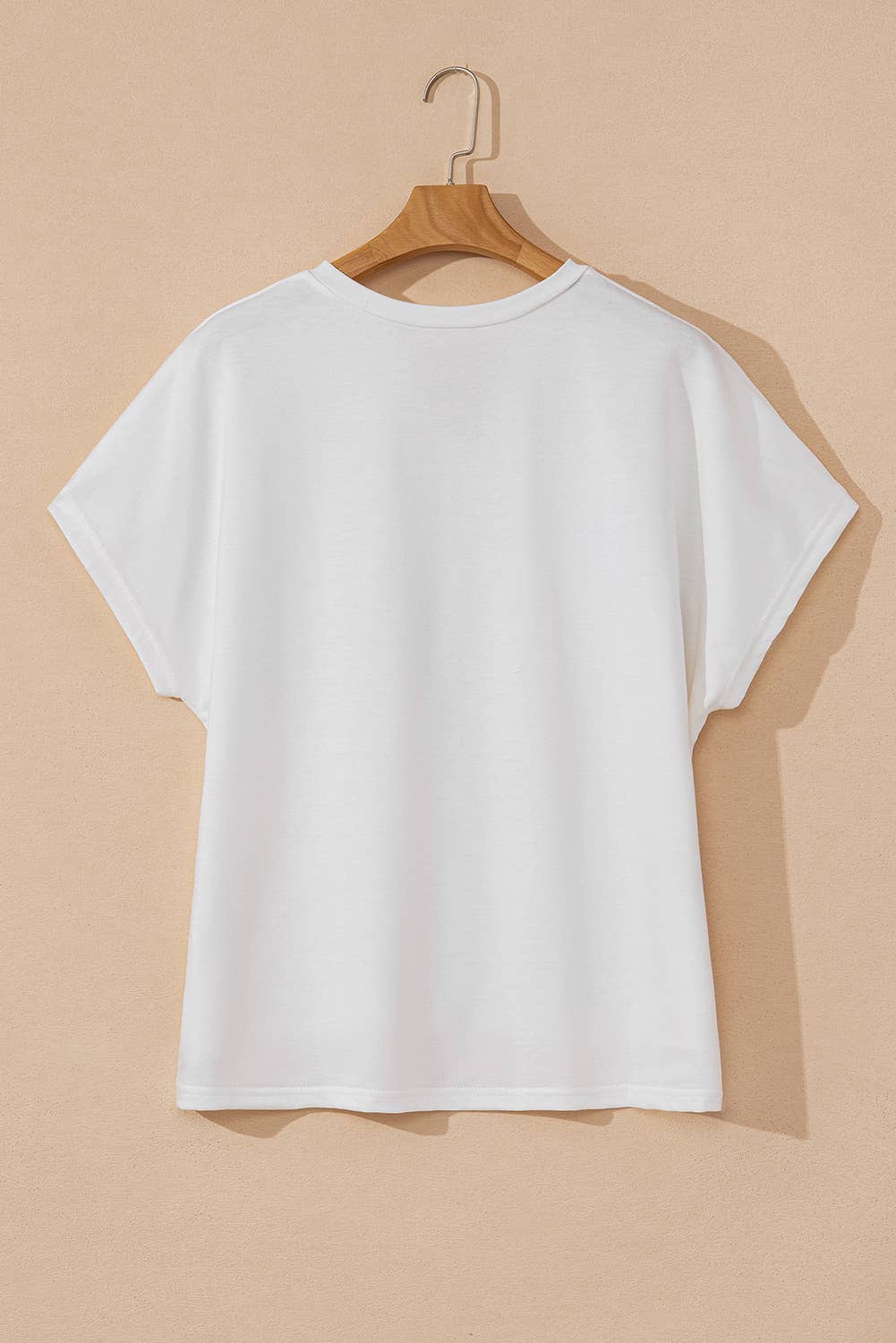 Applique Notched V Neck Dolman Sleeve Top: White / M