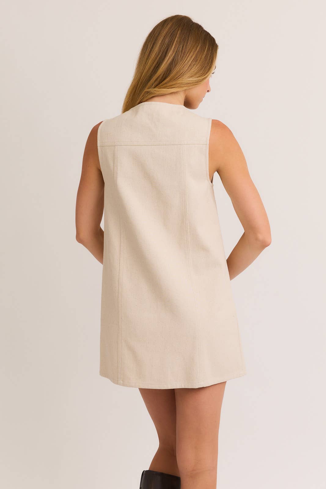 SLEEVELESS DENIM SHIRT DRESS: CREAM / M