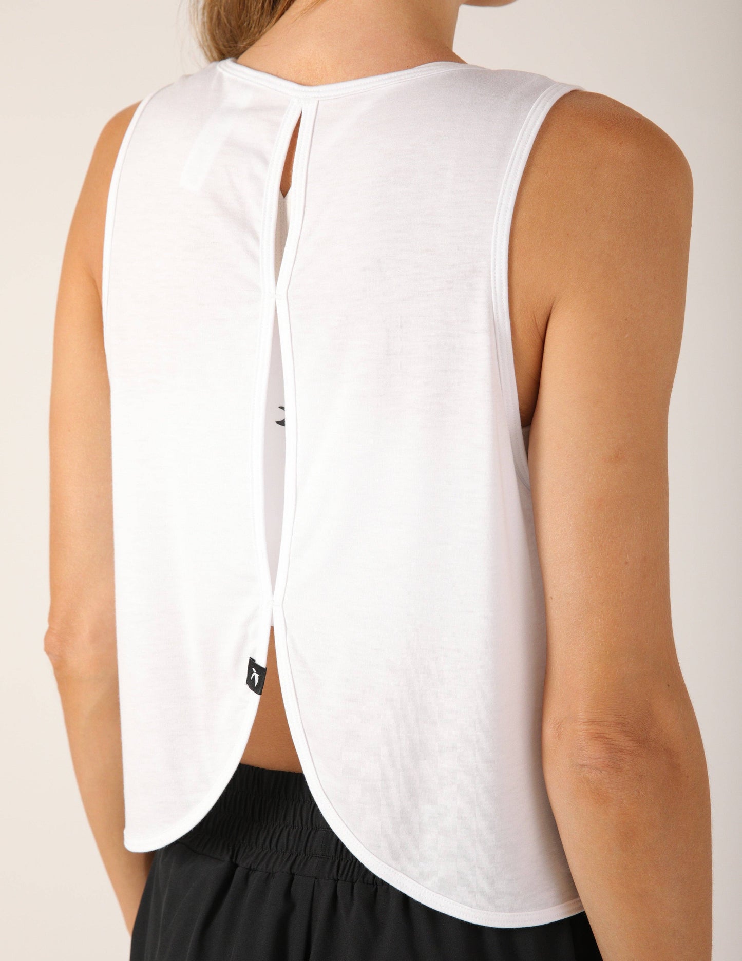 Cut Loose Tank: White: White / XS