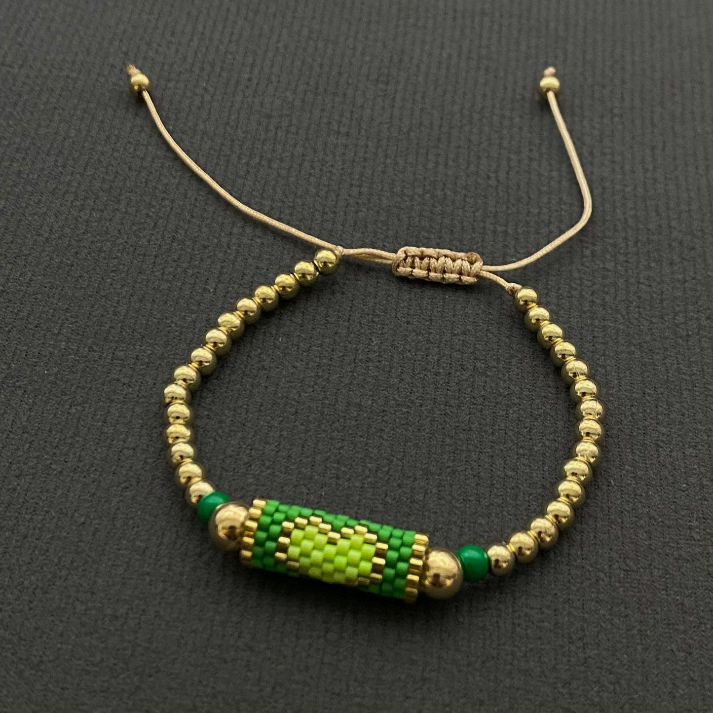 Boho Heart Pattern Seed Beads Charm Bracelet - BJ/SB: G