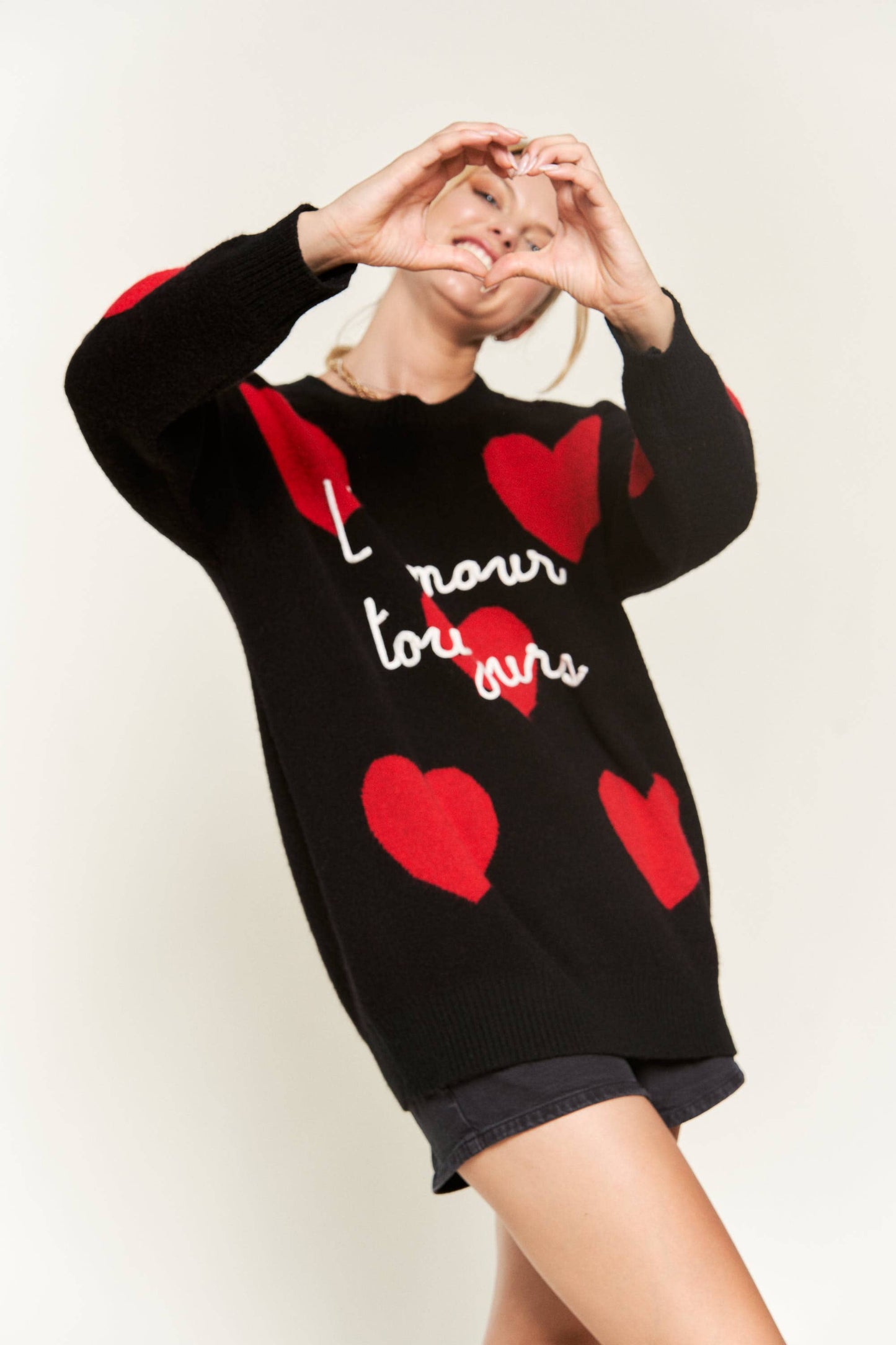 VALENTINE'S HEART PRINT OVERSIZED SWEATER: S/M