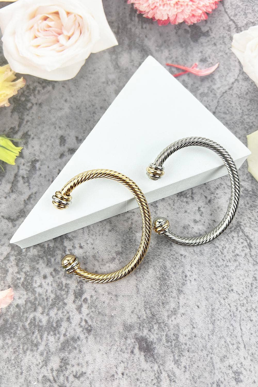 TWISTED CABLE WIRE OPEN CUFF BANGLE BRACELET: Gold / ONE(6)