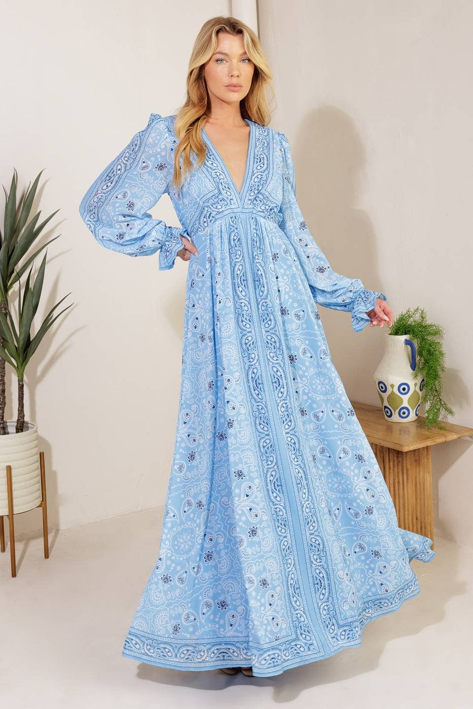 A printed woven maxi dress - ID21835 SKY BLUE: SKY BLUE / Contemporary / L