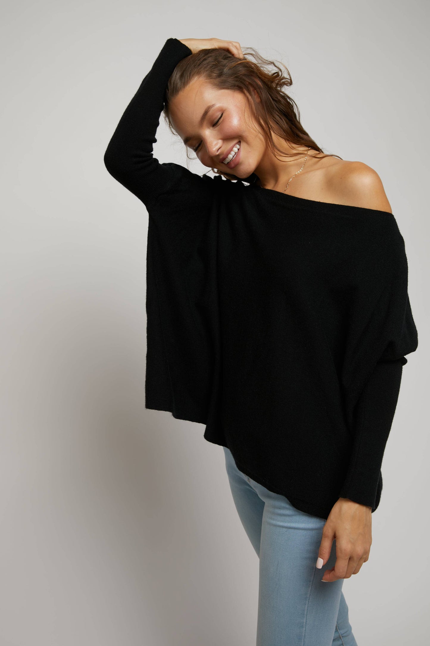 BOAT NECK TIGHT SLV BOX SWEATER TOP: PEAR / L