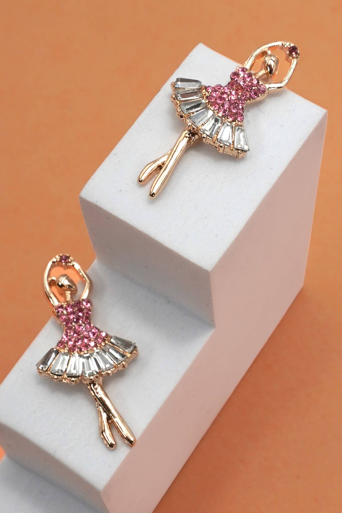 RHINESTONE BALLERINA STUD EARRINGS | 31E50381: Gold