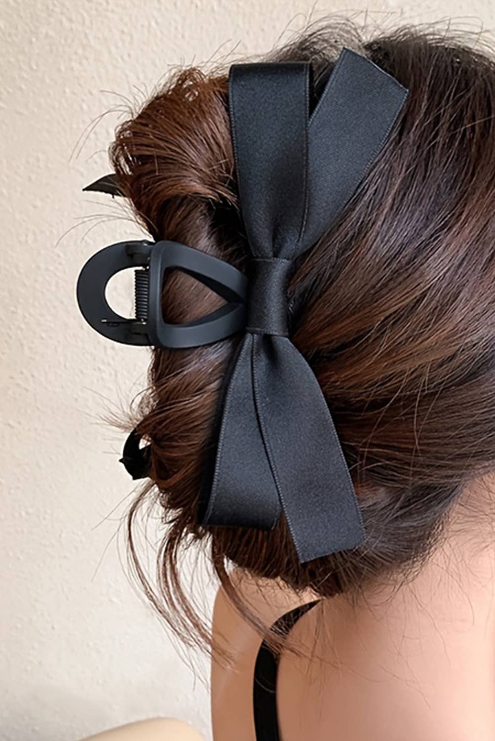 LDC Bow Decor Large Hair Claw Clip: Fiery Red