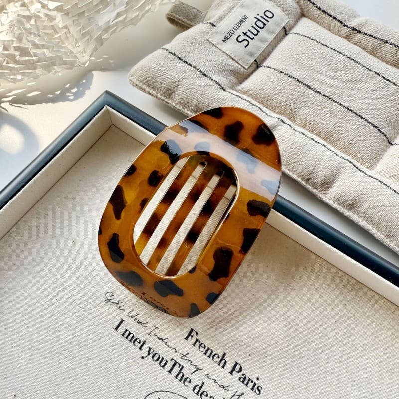 Jumbo Lay Flat Oval Hair Claw Clips Secure Styling | 40H982: TAUPE