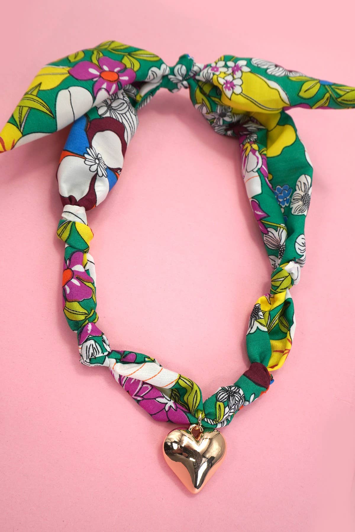 HANDMADE SCARF CHARM NECKLACE | 80N91790: C