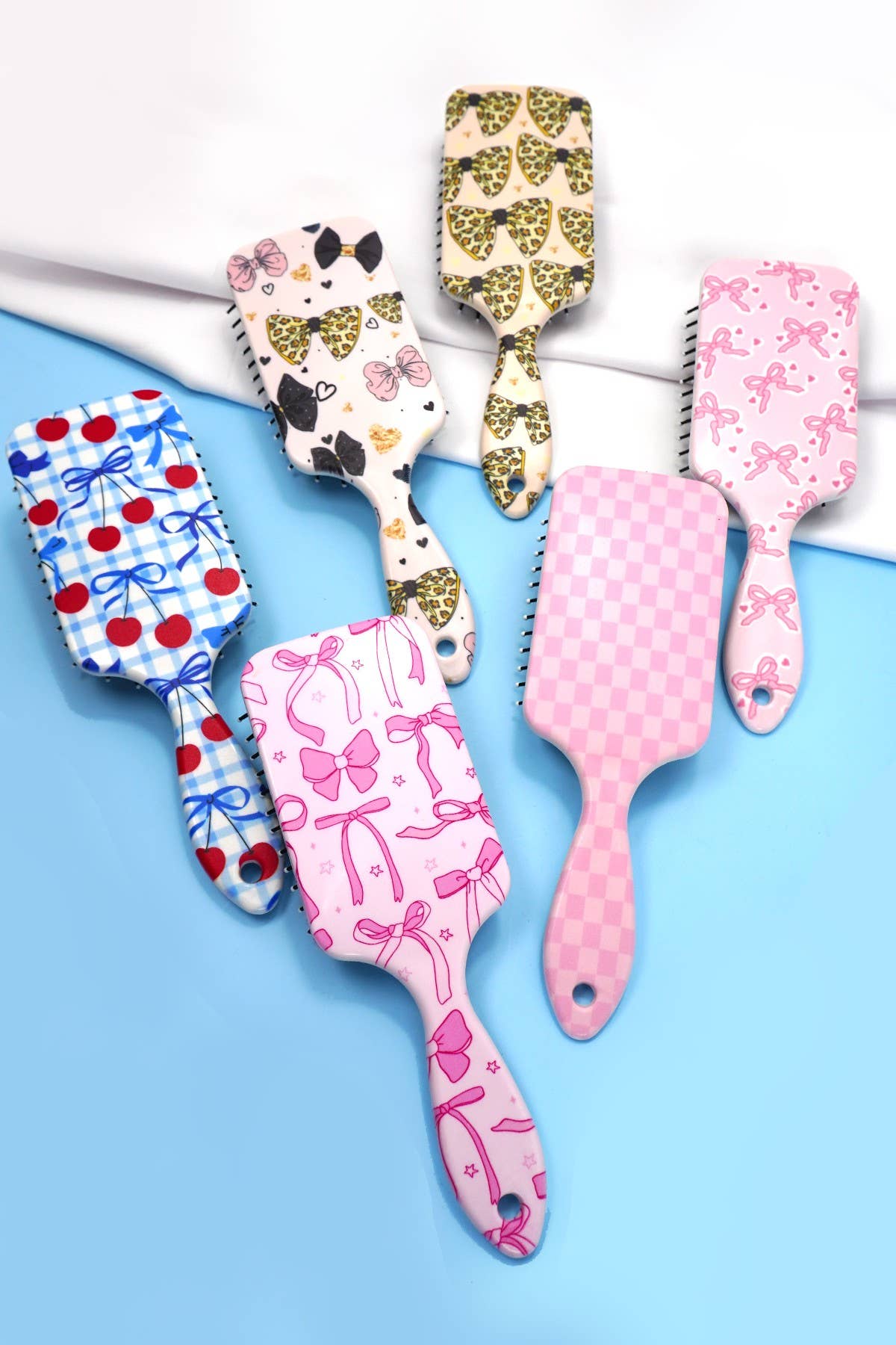 LARGE DETANGLE PADDLE HAIR BRUSH COMB | 40HC100: FLOWER A