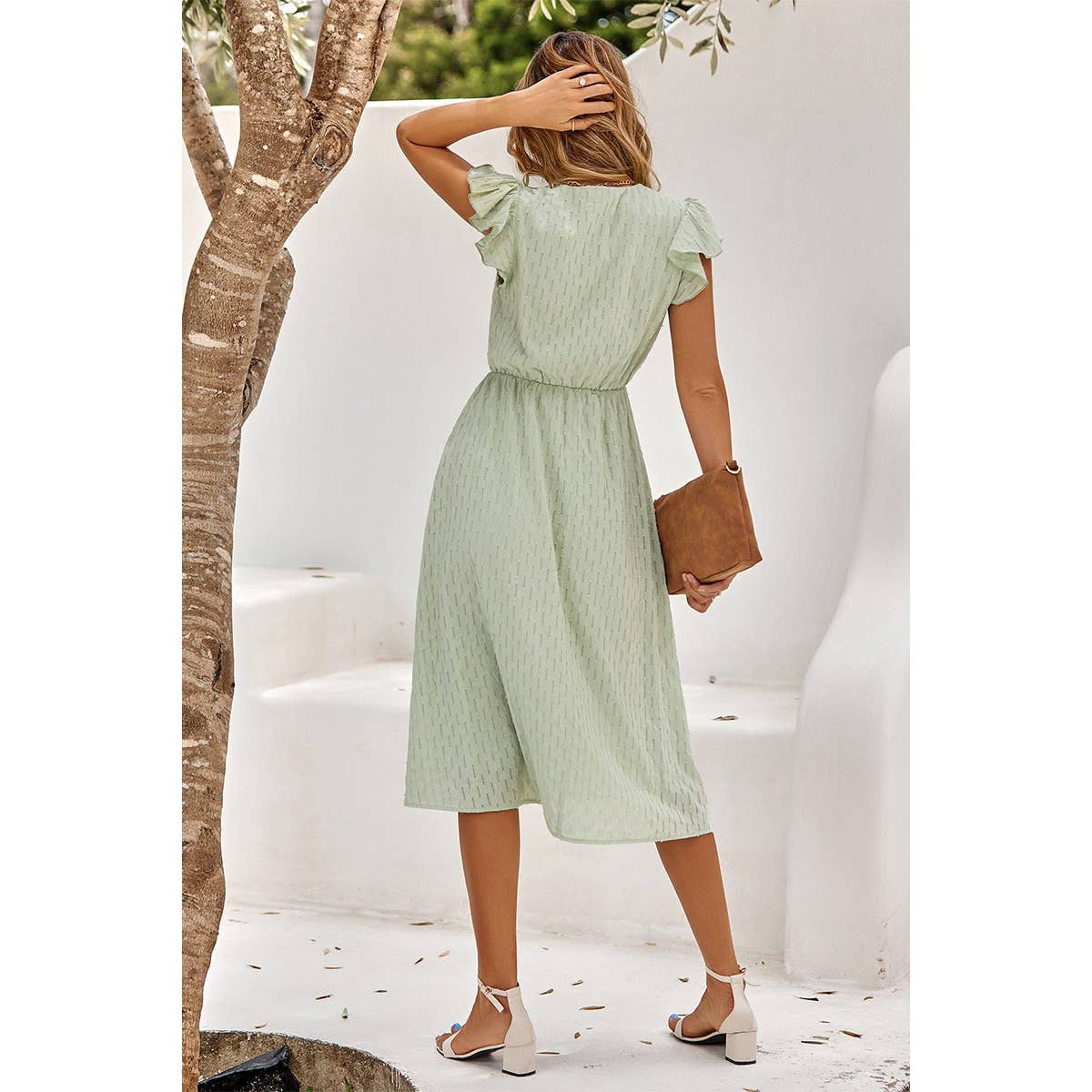 Solid Flutter Sleeve V-neck Buttoned Dress: WHITE / S