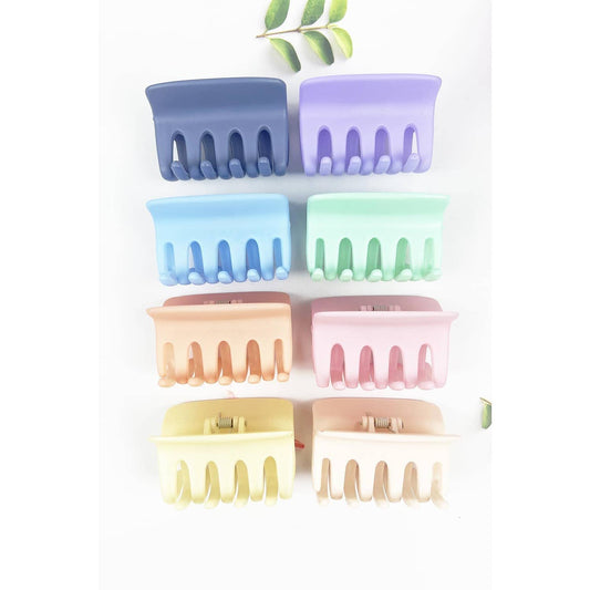 MATTE RECTANGLE SHAPED INTERLOCKING JAW HAIR CLAW: ASSORTED / ONE