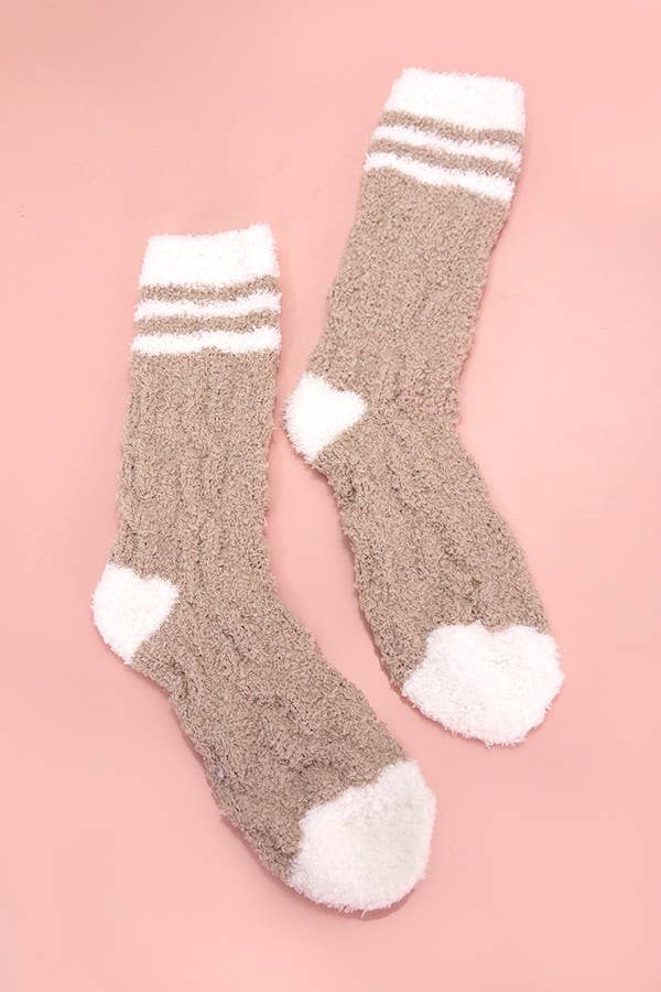 WARM CHINLON SOFT FLEECE FUZZY SOCKS | 40S02055: Olive