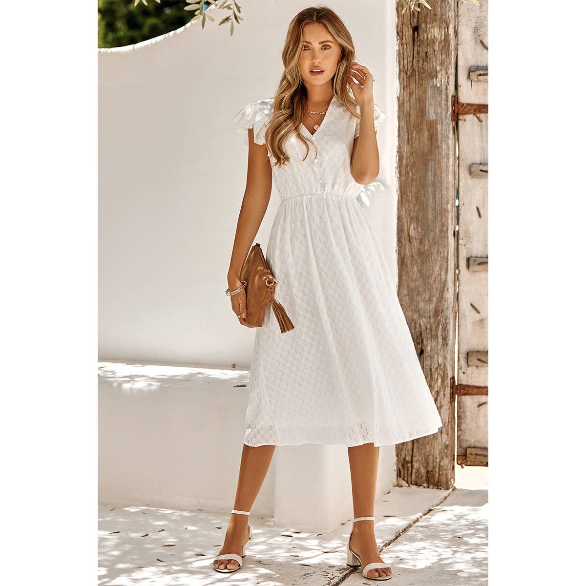 Solid Flutter Sleeve V-neck Buttoned Dress: WHITE / S
