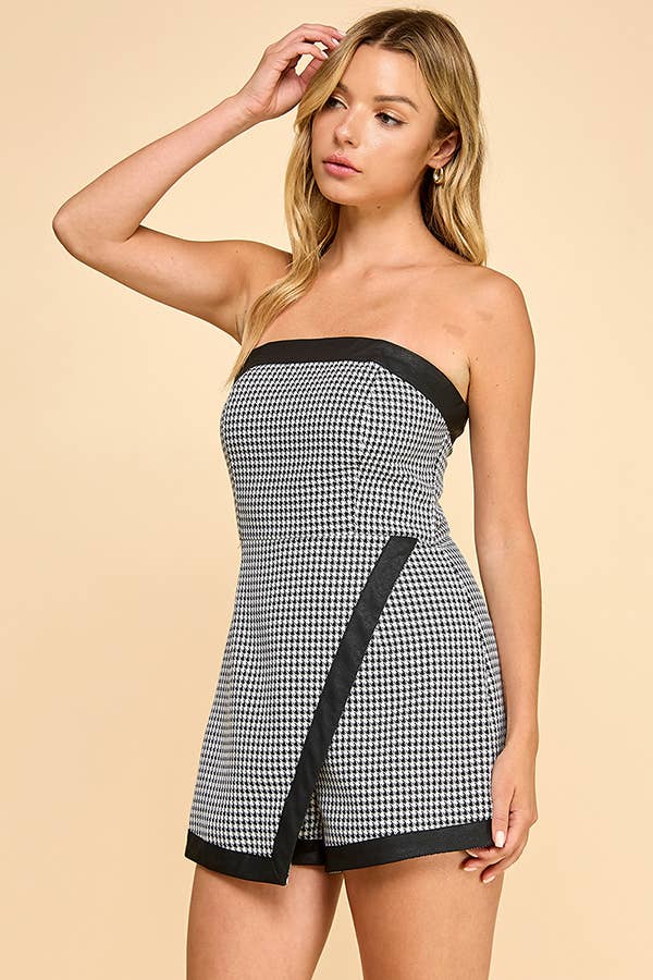Houndstooth fabric romper: BLACK/WHITE / M