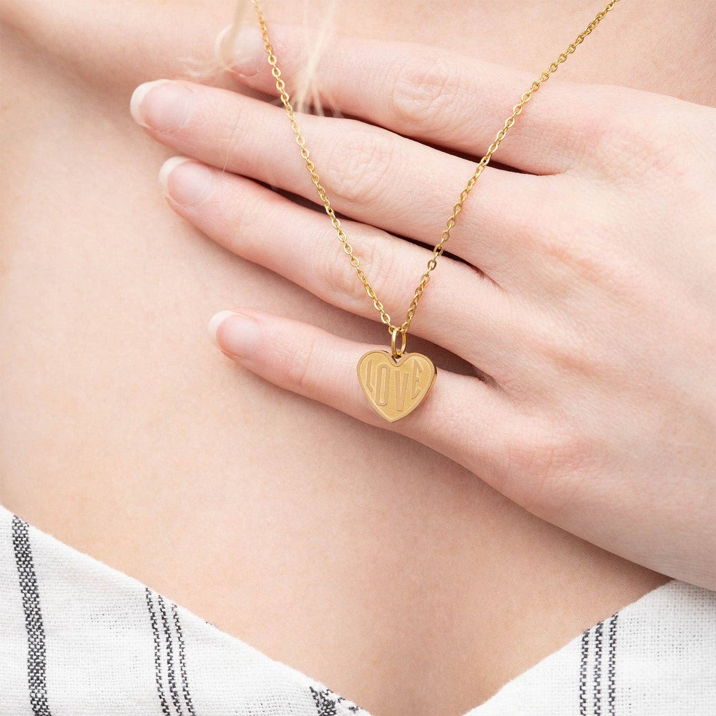18K Gold PVD Stainless Steel Heart Love Charm / PDL0255: Gold / 15mm