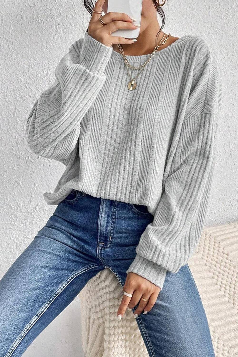Textured Backless Long Sleeve Top: Light Grey / S